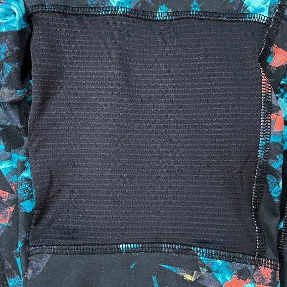 Old Navy Active Go-Dry Splash Print Cropped Leggings XL Preowned Athleisure - Picture 10 of 12